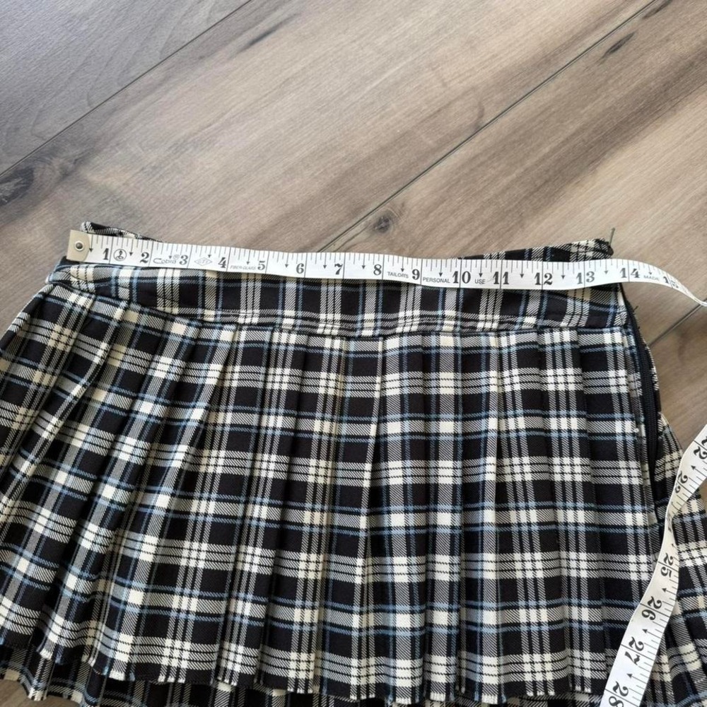 Y2K Micro Mini Plaid Skirt Sz M Prep Punk Coquette School Core Grunge Alt - Picture 4 of 4